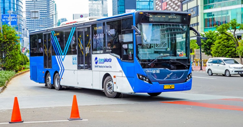 Bagaimana Cara Melacak Bus Transjakarta di Google&nbsp;Maps?