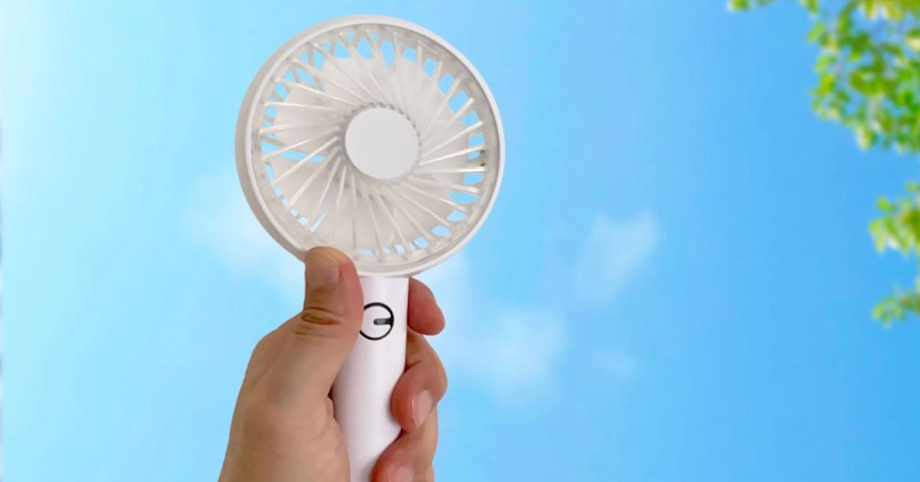 9 Rekomendasi Kipas Angin Mini Portable Terbaik&nbsp;2024